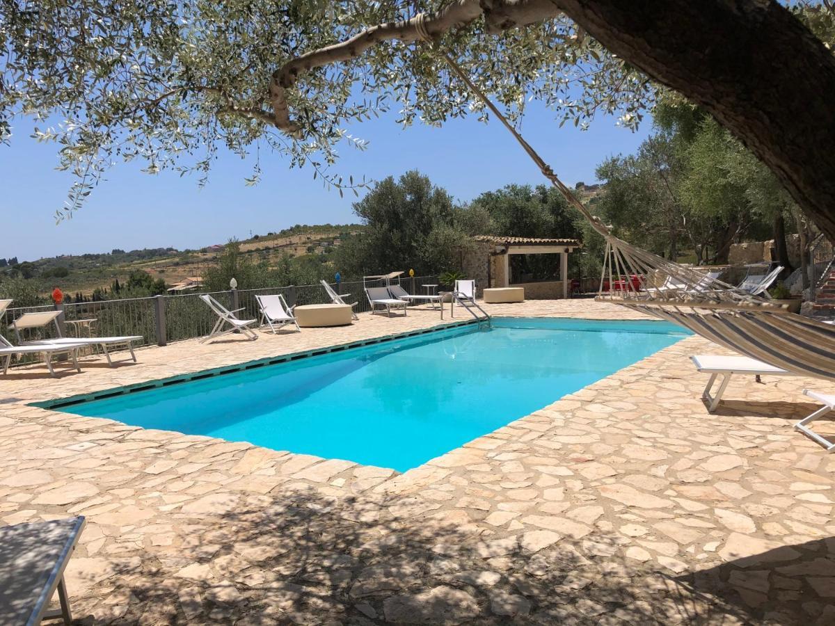 הוילה אגריג'נטו Agriturismo Roba Degli Ulivi מראה חיצוני תמונה
