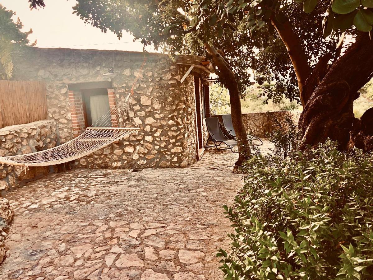 הוילה אגריג'נטו Agriturismo Roba Degli Ulivi מראה חיצוני תמונה