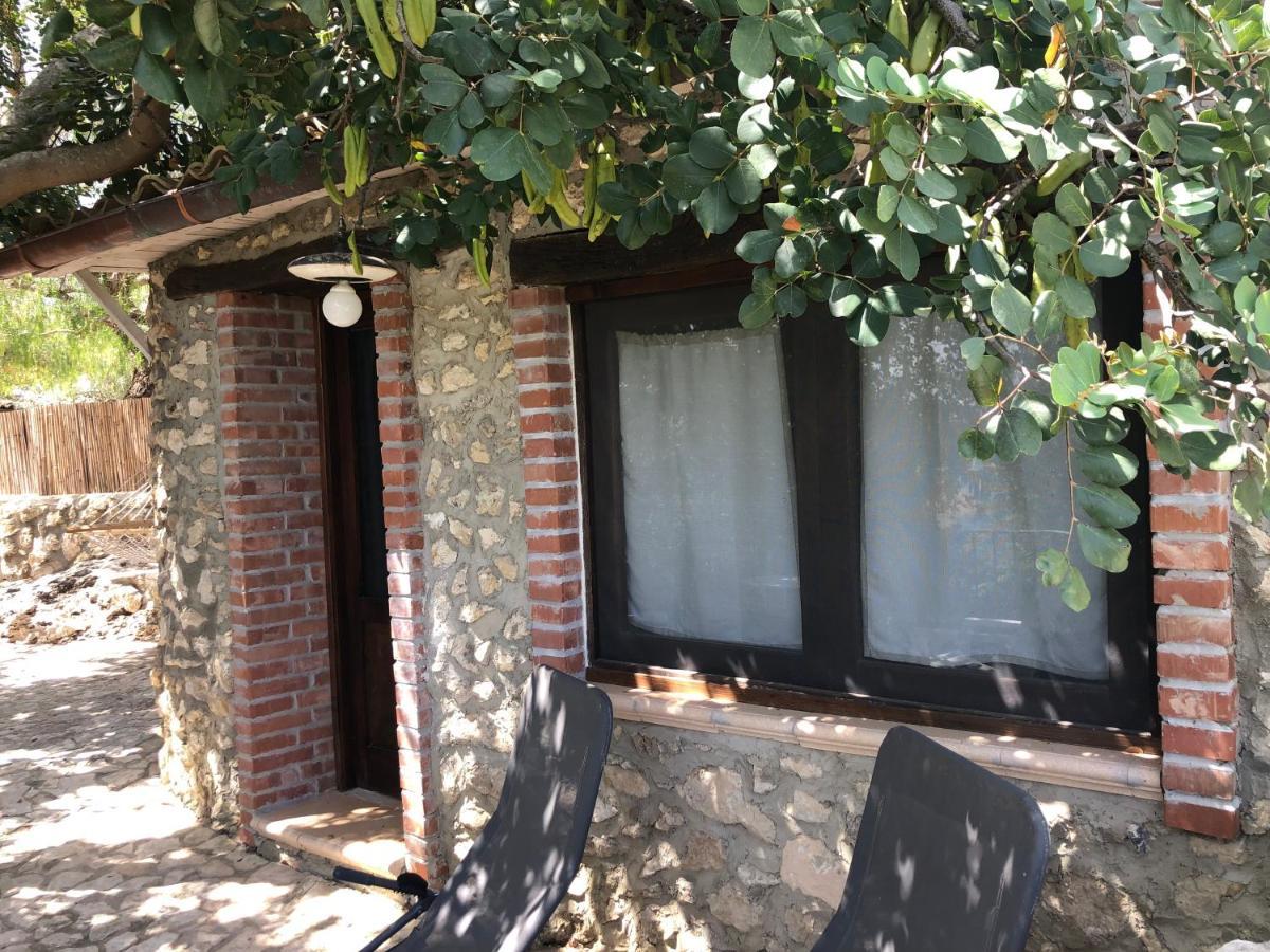 הוילה אגריג'נטו Agriturismo Roba Degli Ulivi מראה חיצוני תמונה