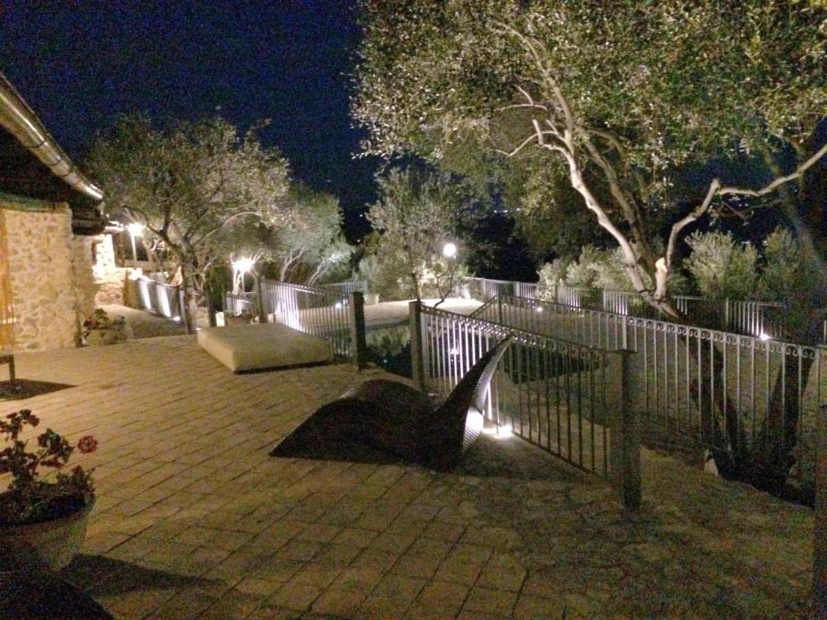 הוילה אגריג'נטו Agriturismo Roba Degli Ulivi מראה חיצוני תמונה